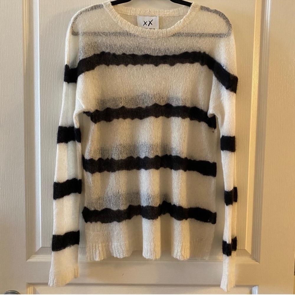 BANJO & MATILDA Australia Mohair-Blend Black & White Striped Sweater - M - Picture 13 of 13